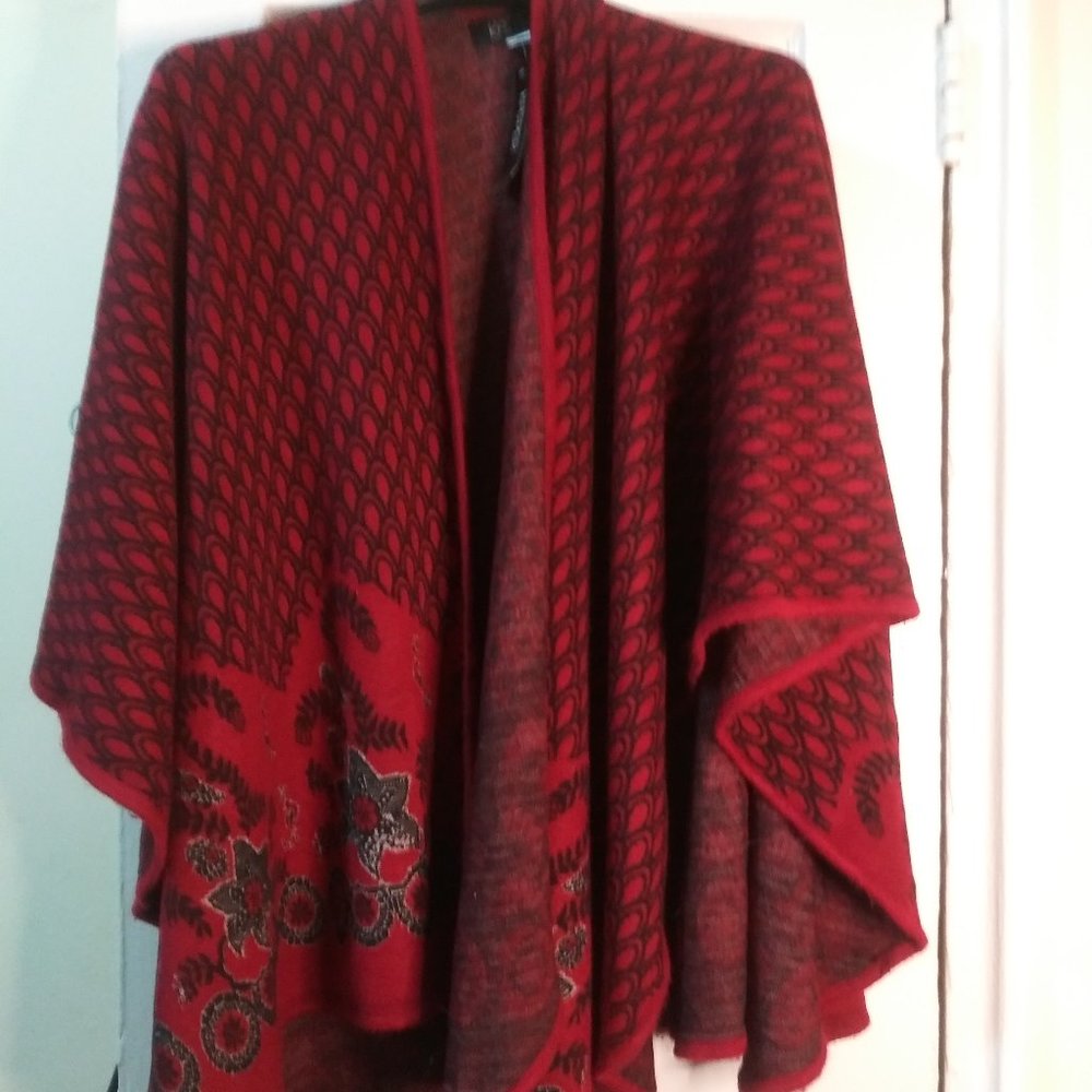 Kasper  Red Ruana